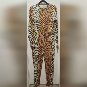 Woman's plus size animal print jump suit!